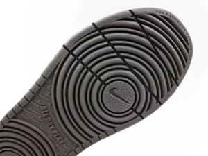 Nike Court