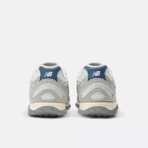 New Balance 204L Bungee Lace