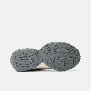 New Balance 204L Bungee Lace