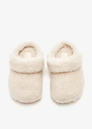 img_1662 Crocs Cozzzy Slippers - Cream