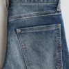 Relaxed Tapered Fit Jeans